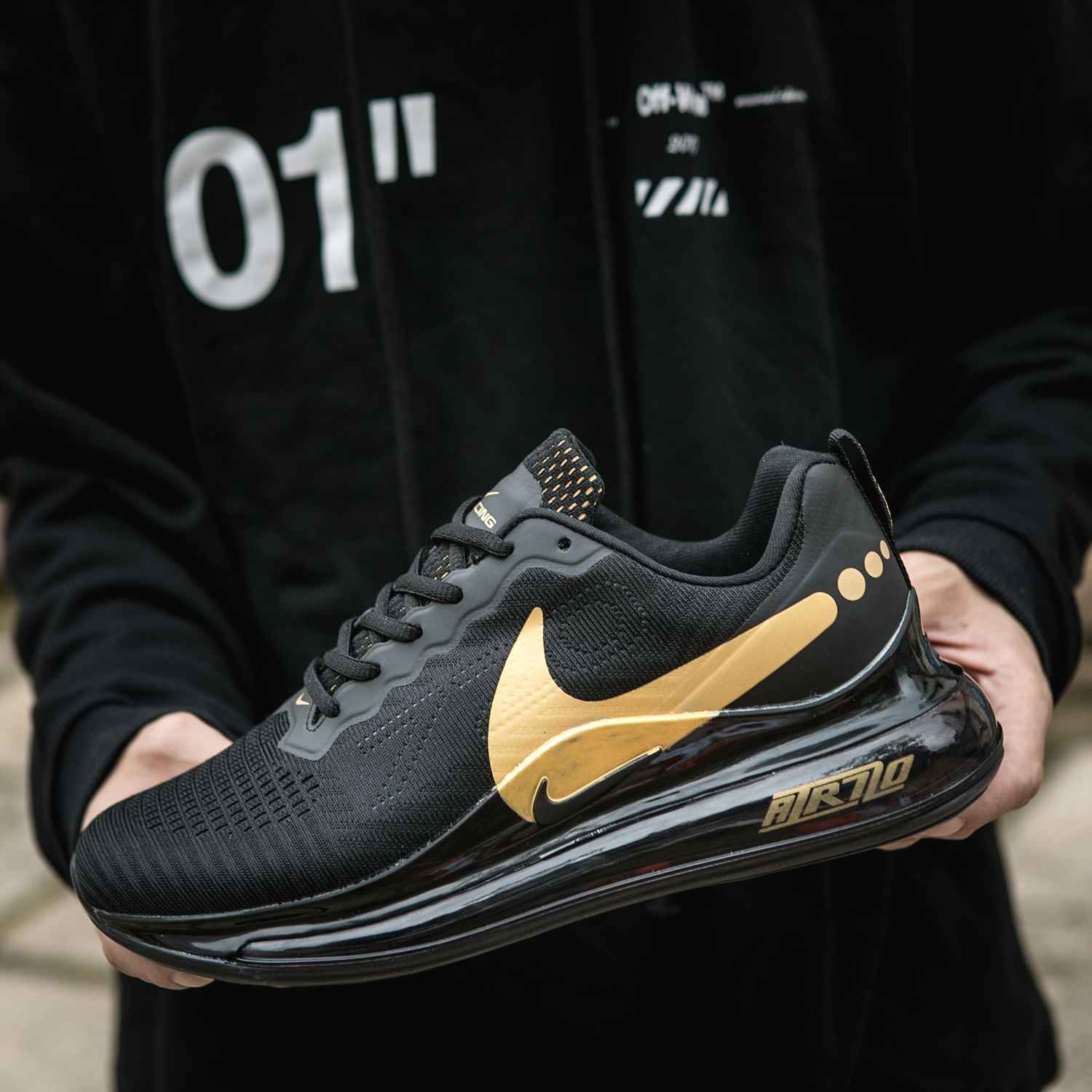 2020 Men Nike Air Max 720 Black Gold Shoes